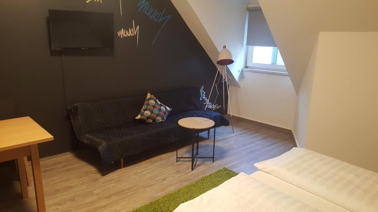 Mama Muh Self-Check-In Hotel 2*